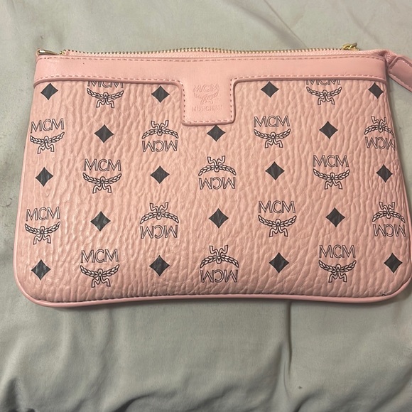 MCM little purse - Picture 1 of 1
